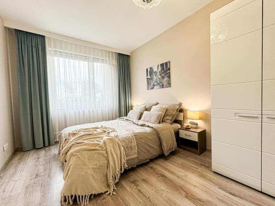 Apartament 201 Sloneczna Klecina فروتسواف المظهر الخارجي الصورة